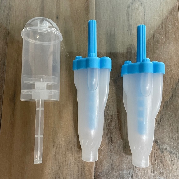 Like New 4-Piece Popsicle Mold Set - Picture 4 of 13